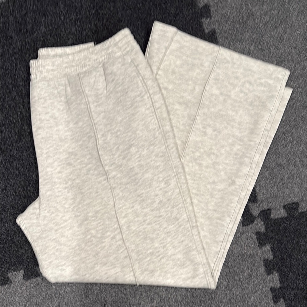 Abercrombie & Fitch Gray Women's Pants